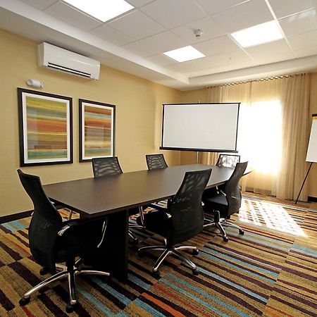 Fairfield Inn & Suites By Marriott London Eksteriør bilde