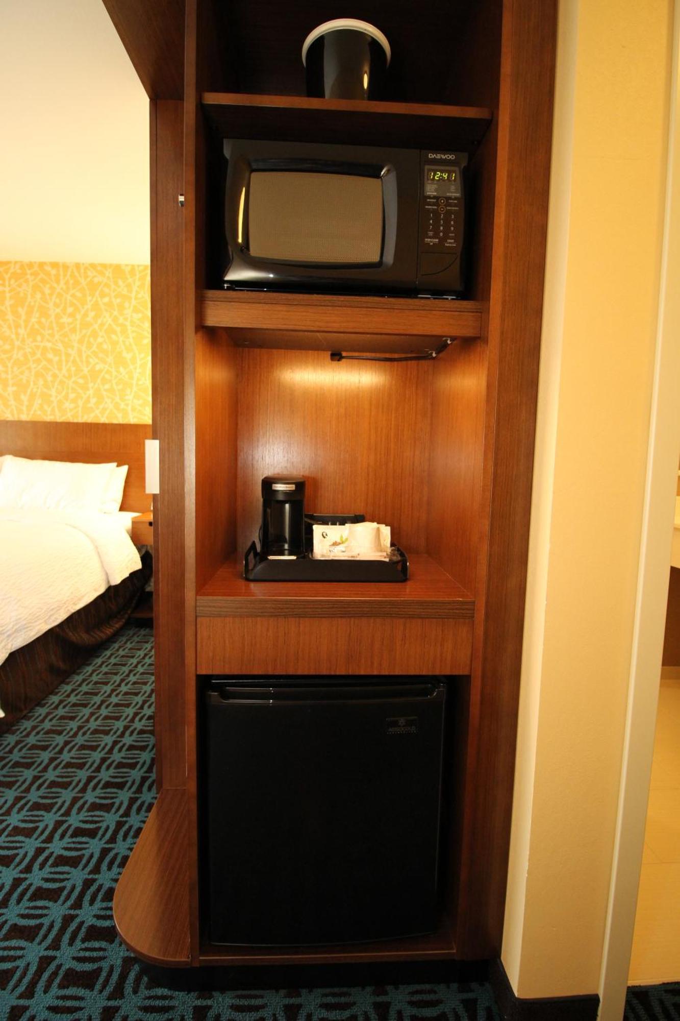 Fairfield Inn & Suites By Marriott London Eksteriør bilde