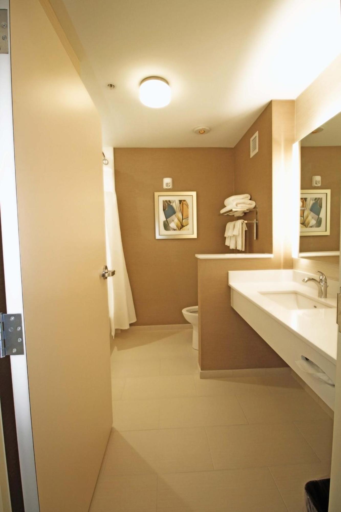 Fairfield Inn & Suites By Marriott London Eksteriør bilde