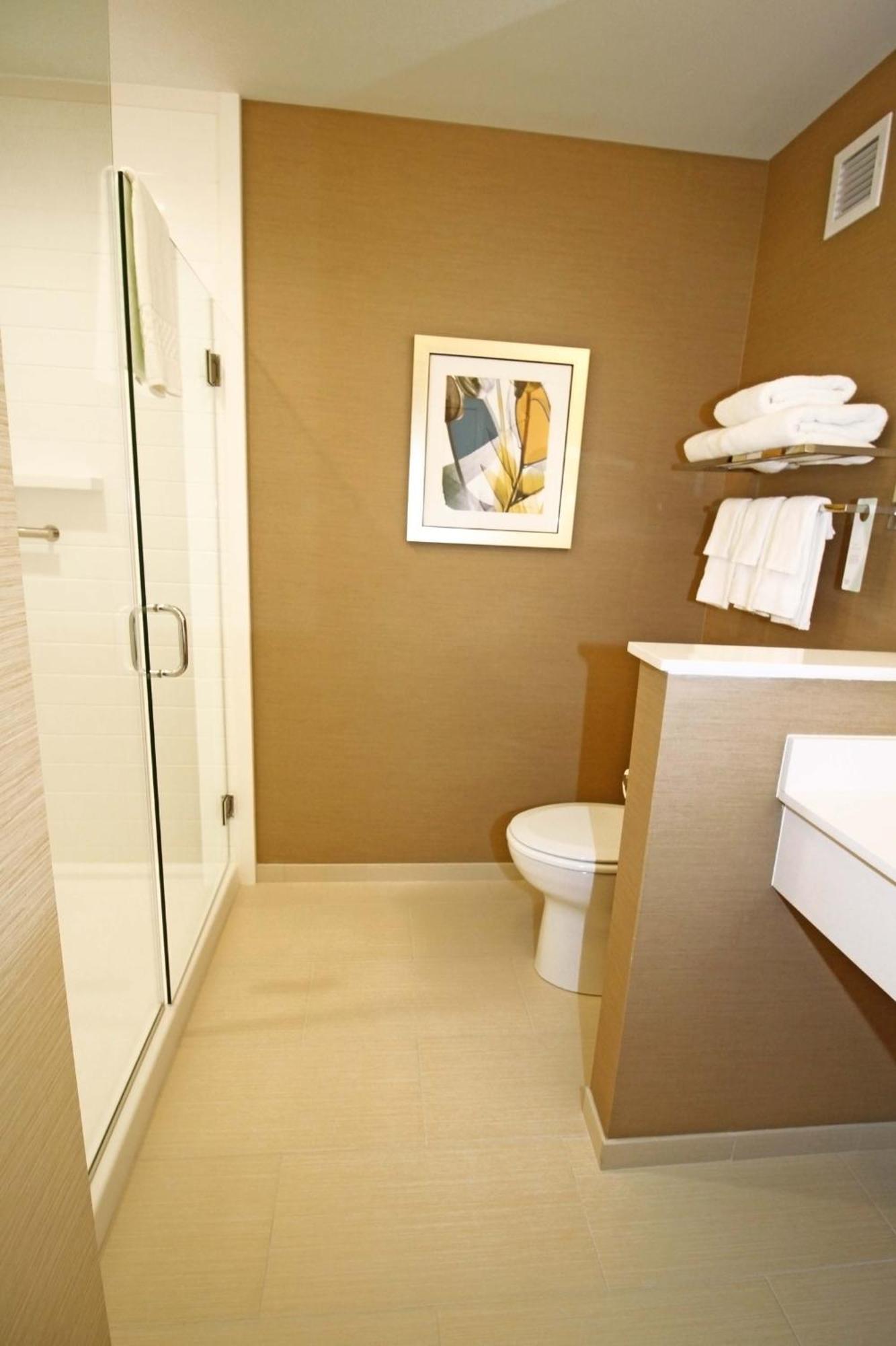 Fairfield Inn & Suites By Marriott London Eksteriør bilde