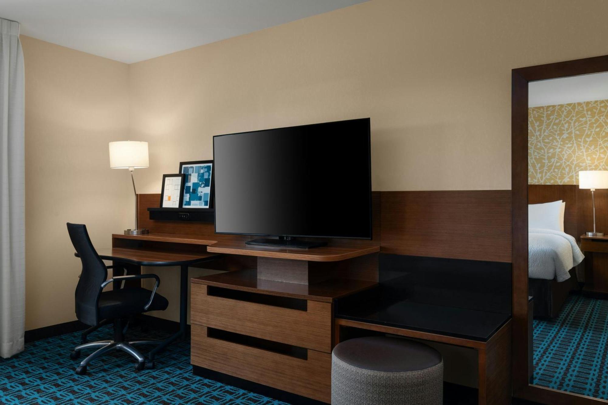 Fairfield Inn & Suites By Marriott London Eksteriør bilde